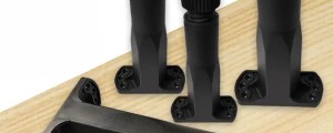 Footrest support accessory for bed footrest furniture bracket