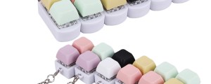 Keyboard Key Fidget Reliver Stress DIY Finger Button Fidget Toy Colorful Keychain Keycap Antistress Toy for Adult Kid Button Toy